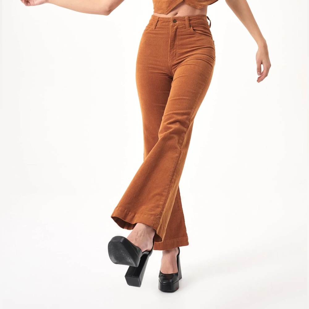 ROLLA'S - Eastcoast Flare - Tan Cord - size 30 - Picture 2 of 13